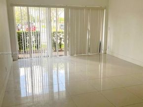 8821 Wiles Rd 101, Coral Springs FL 33067