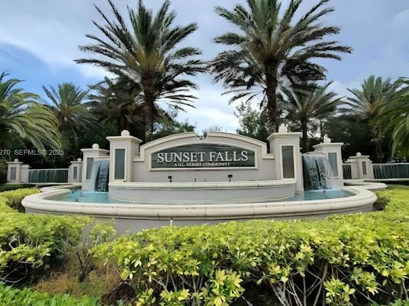 4988 SW 183rd Ave, Miramar FL 33029