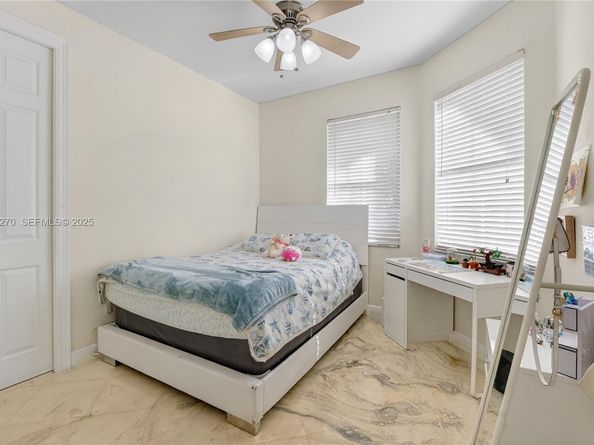 4988 SW 183rd Ave, Miramar FL 33029