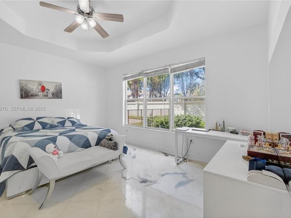 4988 SW 183rd Ave, Miramar FL 33029