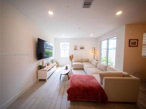 138 SW 171st Way, Pembroke Pines FL 33027