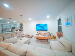 138 SW 171st Way, Pembroke Pines FL 33027