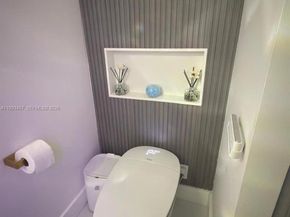 3672 NE 167th St 31, North Miami Beach FL 33160