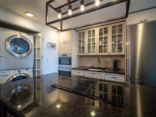 1581 Brickell Ave 508, Miami FL 33129