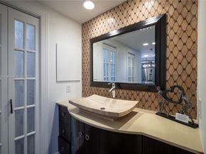 1581 Brickell Ave 508, Miami FL 33129