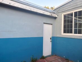 1431 Fletcher St, Hollywood FL 33020