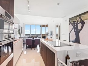 851 NE 1st Ave 4106, Miami FL 33132