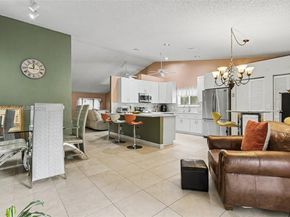 2439 NW 95th Ave, Coral Springs FL 33065