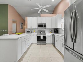 2439 NW 95th Ave, Coral Springs FL 33065