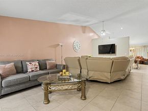 2439 NW 95th Ave, Coral Springs FL 33065