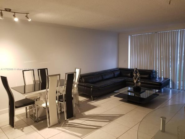 2020 NE 135th St 904, North Miami FL 33181