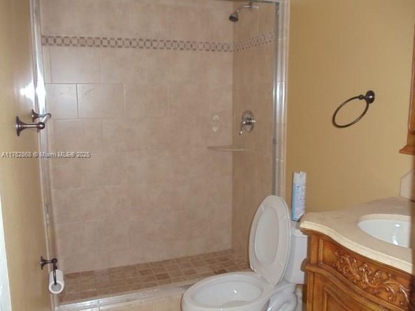 2020 NE 135th St 904, North Miami FL 33181