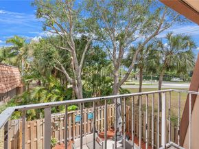 534 Green Springs Pl, West Palm Beach FL 33409