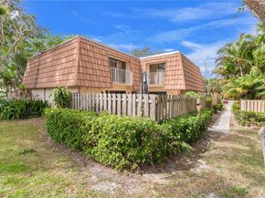 534 Green Springs Pl, West Palm Beach FL 33409