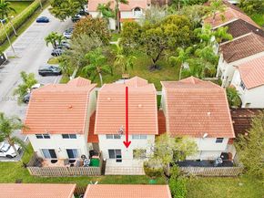 10829 NW 3rd Ct B12L, Pembroke Pines FL 33026