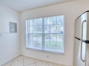 10829 NW 3rd Ct B12L, Pembroke Pines FL 33026