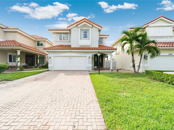 10323 NW 56th Ter, Doral FL 33178