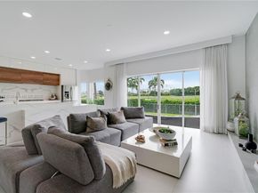10323 NW 56th Ter, Doral FL 33178