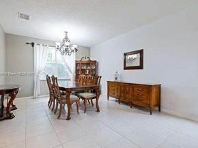 13704 S Garden Cove Cir, Davie FL 33325