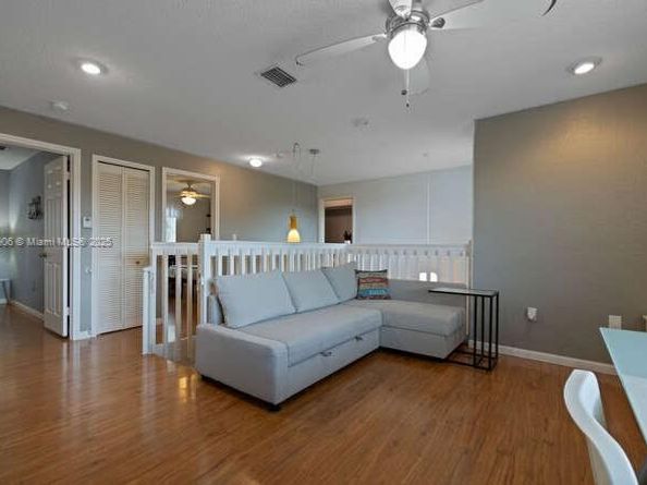 13704 S Garden Cove Cir, Davie FL 33325