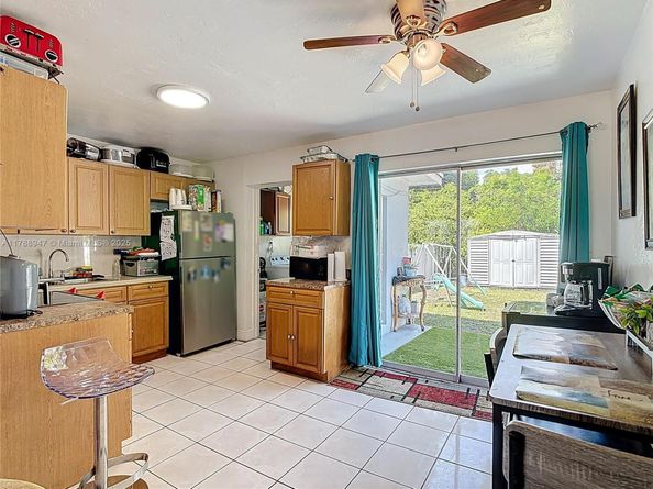 14320 NE 18th Ave, Miami FL 33181