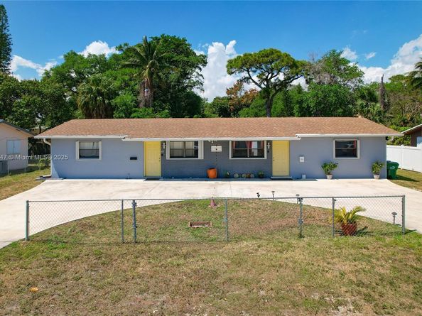 14320 NE 18th Ave, Miami FL 33181