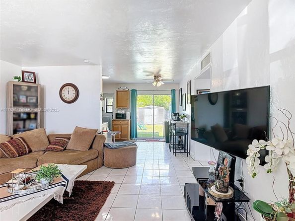 14320 NE 18th Ave, Miami FL 33181