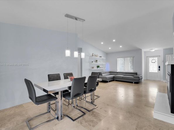 14071 SW 45th St, Miami FL 33175