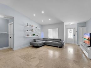 14071 SW 45th St, Miami FL 33175
