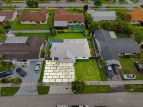 14071 SW 45th St, Miami FL 33175