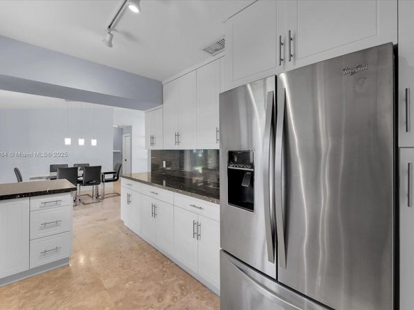 14071 SW 45th St, Miami FL 33175