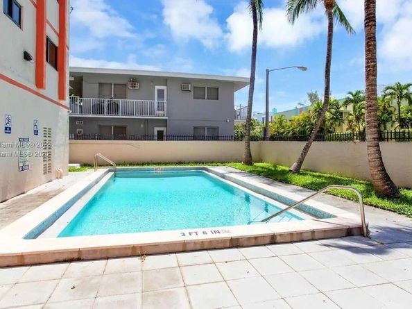 7801 Abbott Ave 504, Miami Beach FL 33141