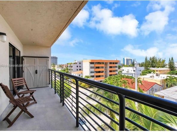 7801 Abbott Ave 504, Miami Beach FL 33141