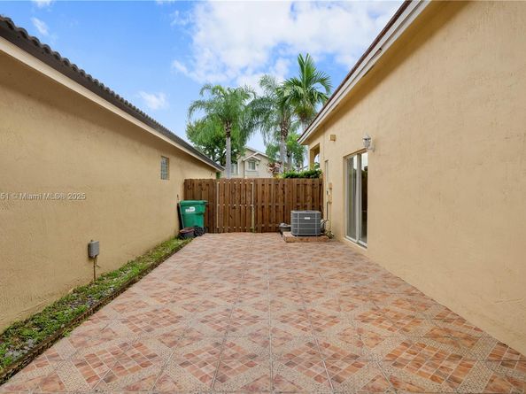 14750 SW 156th Ave, Miami FL 33196