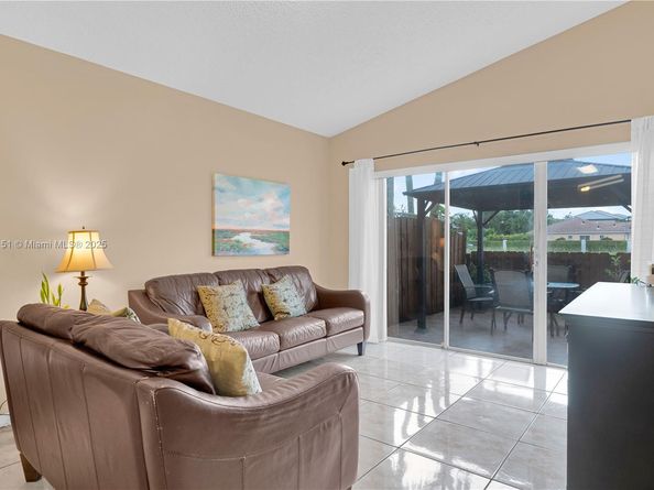 14750 SW 156th Ave, Miami FL 33196