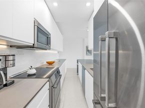 3 Island Ave 12E, Miami Beach FL 33139