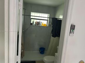 430 SW 6th St, Homestead FL 33030