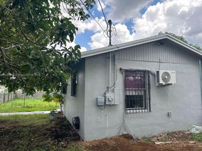 430 SW 6th St, Homestead FL 33030
