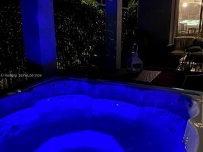 184 W Bay Cedar Cir, Jupiter FL 33458