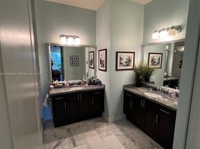 184 W Bay Cedar Cir, Jupiter FL 33458