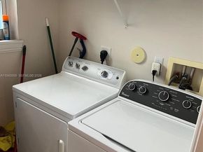 184 W Bay Cedar Cir, Jupiter FL 33458