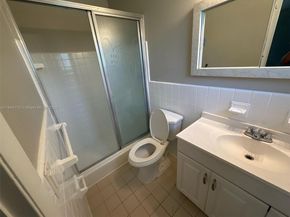 19001 NW 19th Ave, Miami Gardens FL 33056