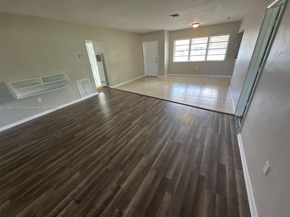 19001 NW 19th Ave, Miami Gardens FL 33056