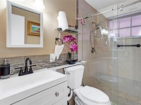 6100 NW 15th St, Sunrise FL 33313