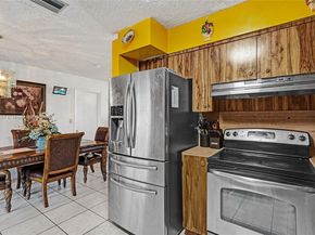 6100 NW 15th St, Sunrise FL 33313