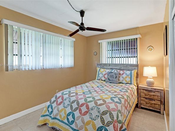 6100 NW 15th St, Sunrise FL 33313