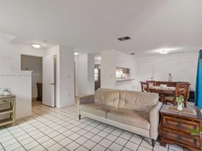 9066 SW 147th Ct, Miami FL 33196