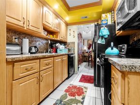 2998 NW 48th Ter 420, Lauderdale Lakes FL 33313