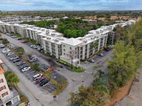 2998 NW 48th Ter 420, Lauderdale Lakes FL 33313