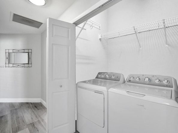 2655 Arborwood Rd, Davie FL 33328